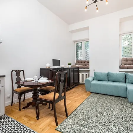 Solidarności 75 By Homeprime *